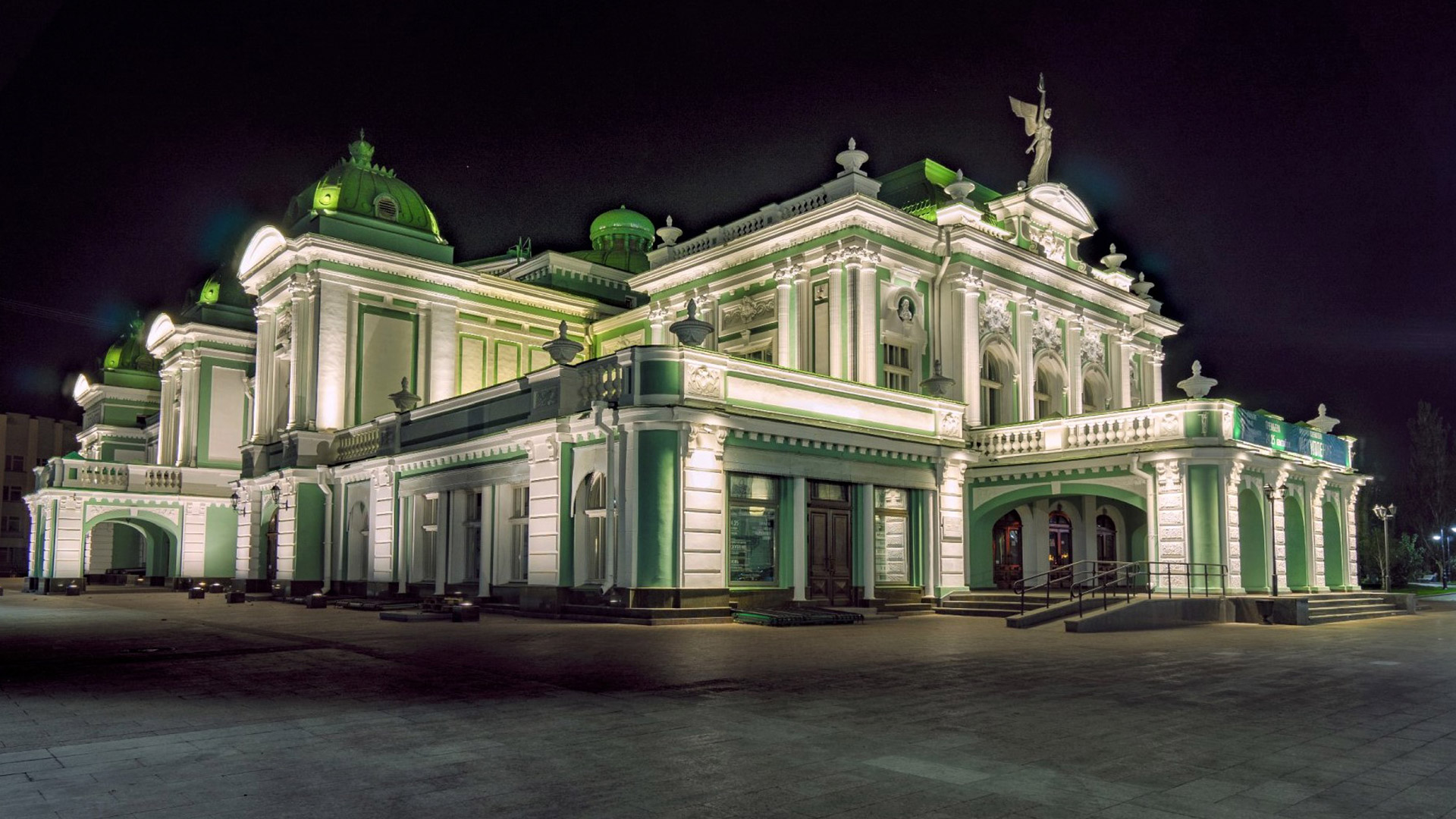 омский государственный театр
